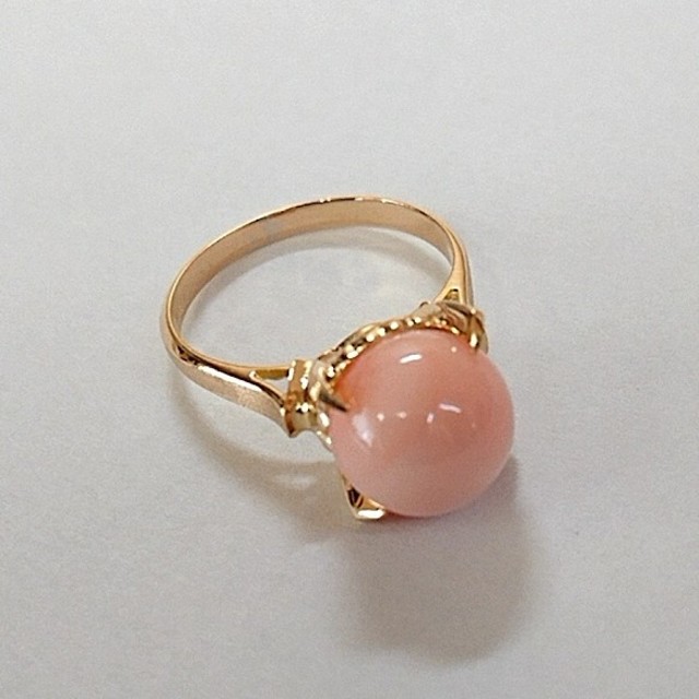 ピンク珊瑚 K18 リング 指輪 レディースのアクセサリー(リング(指輪))の商品写真