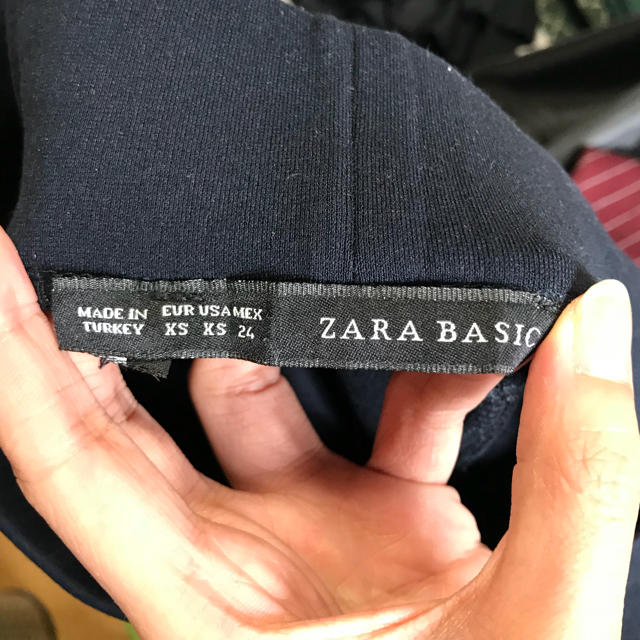 ZARA(ザラ)のZARA スキニー ストレッチパンツ レディースのパンツ(スキニーパンツ)の商品写真