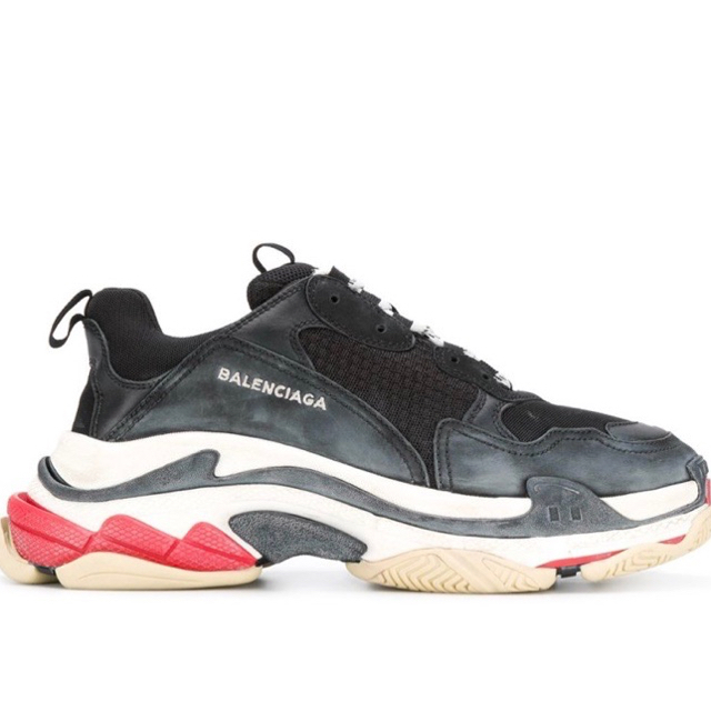 Balenciaga(バレンシアガ)の本物 42 Balenciaga triple s ノアール 黒赤 メンズの靴/シューズ(スニーカー)の商品写真