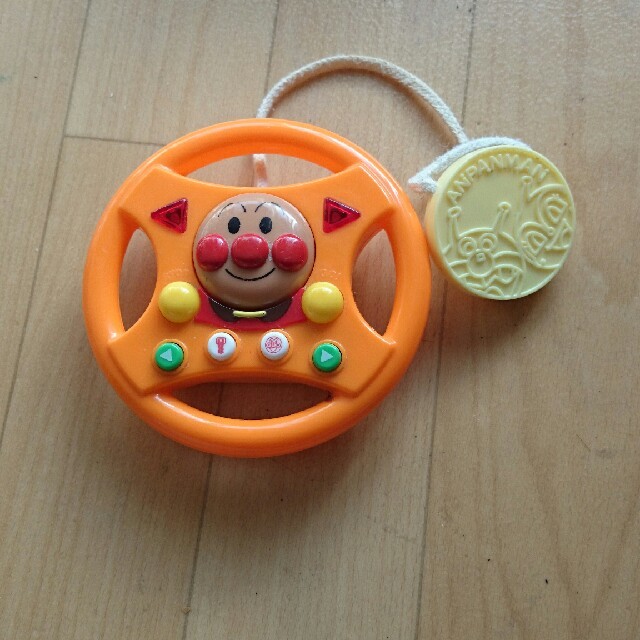 アンパンマン 売約済みアンパンマン車のハンドルのおもちゃの通販 By ゆっちゃん S Shop アンパンマンならラクマ アンパンマン 売約済みアンパンマン車のハンドルのおもちゃの通販 By ゆっちゃん S Shop アンパンマンならラクマ