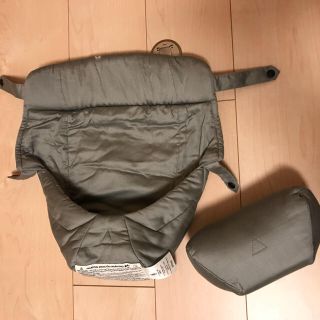 エルゴベビー(Ergobaby)のErgobaby エルゴベビー　インファントインサートIII 美品★(抱っこひも/おんぶひも)