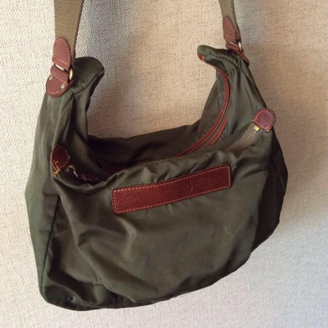 Felisi(フェリージ)のFelisiフェリージショルダーバッグ  レディースのバッグ(ショルダーバッグ)の商品写真