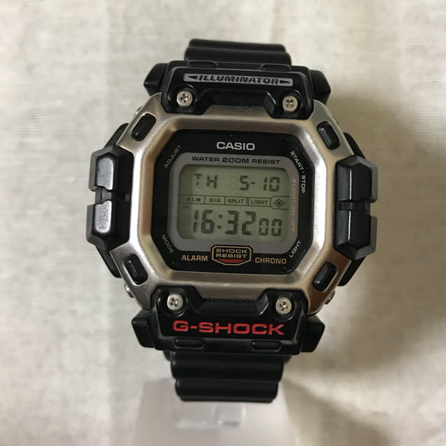 CASIO g-shock dw-8300 ガンダム