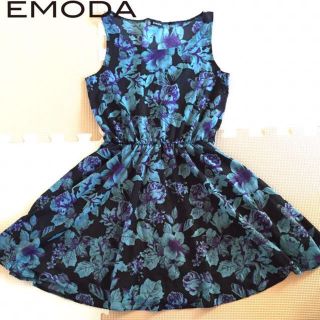 エモダ(EMODA)のEMODA ワンピース(ひざ丈ワンピース)