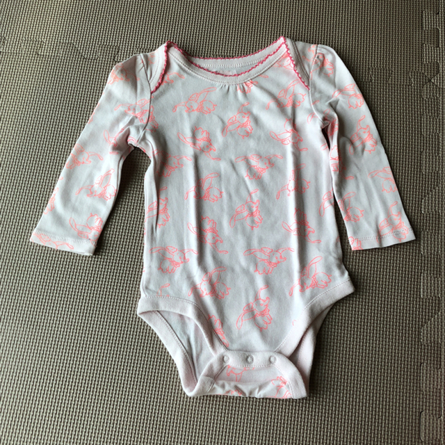 babyGAP(ベビーギャップ)の70cm セット売り！ディズニーコラボ ロンパース  キッズ/ベビー/マタニティのベビー服(~85cm)(ロンパース)の商品写真