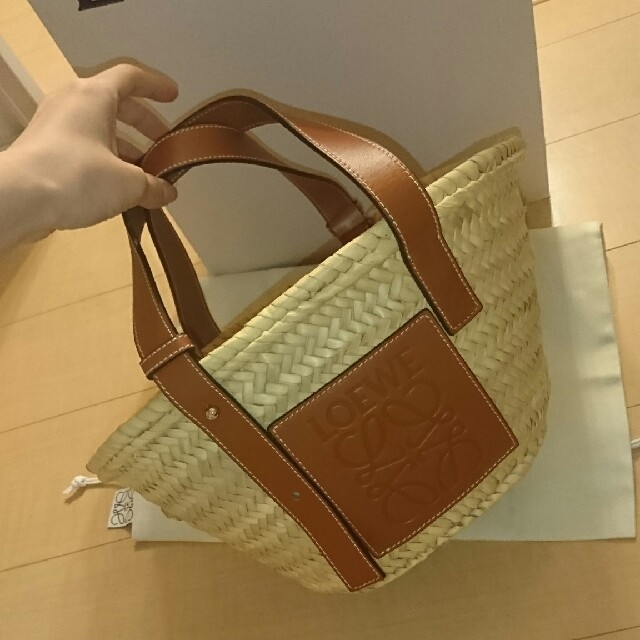 100%品質 - LOEWE 新品未開封 かごバッグ Sサイズ かごバッグ