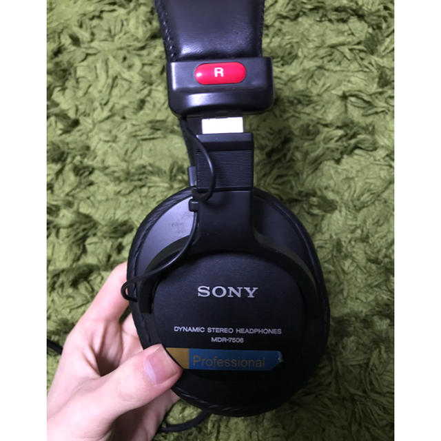 SONY(ソニー)のCTU様 専用 SONY MDR 7506 モニターヘッドホン スマホ/家電/カメラのオーディオ機器(ヘッドフォン/イヤフォン)の商品写真