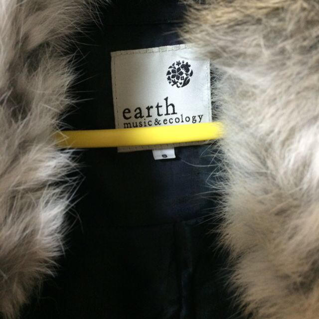 earth music & ecology(アースミュージックアンドエコロジー)のファー付きＰコート レディースのジャケット/アウター(ピーコート)の商品写真