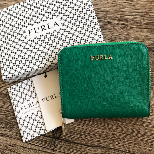フルラ　FURLA 三つ折りコンパクトウォレット　グレーグリーン　財布　2