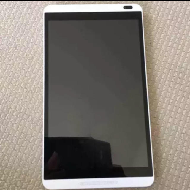 Docomo dtab d-01G 8インチLTEモデル