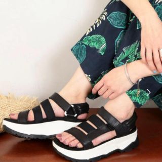 ビューティアンドユースユナイテッドアローズ(BEAUTY&YOUTH UNITED ARROWS)のteva ZARAMO  サンダル(サンダル)