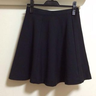 ユニクロ(UNIQLO)のUNIQLO 今季 スカート 美品(ミニスカート)