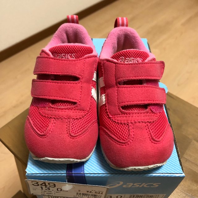 asics(アシックス)の蘭美様 アシックス 13cm すくすく アイダホ baby スニーカー  キッズ/ベビー/マタニティのベビー靴/シューズ(~14cm)(スニーカー)の商品写真