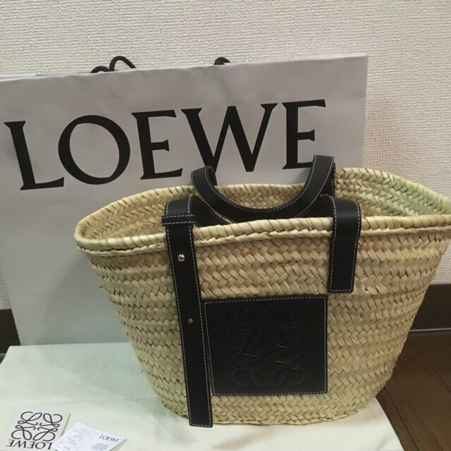 最終値下げ【新品未使用】ロエベ LOEWE かごバッグ Mサイズ 黒