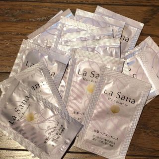 ラサーナ(LaSana)の【みーみ様専用】ラサーナ 海藻ヘアエッセンス 試供品 17個(オイル/美容液)