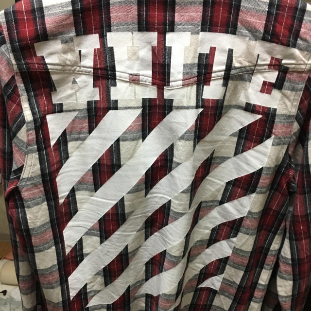 OFF-WHITE(オフホワイト)のオフホワイトチェックシャツ メンズのトップス(シャツ)の商品写真