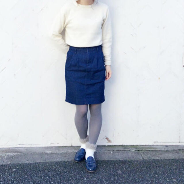w closet(ダブルクローゼット)のデニムタックスカート レディースのスカート(ひざ丈スカート)の商品写真