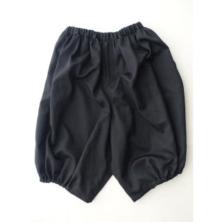 ブラックコムデギャルソン(BLACK COMME des GARCONS)の【美品】ブラック コムデギャルソン ポリショートかぼちゃパンツ(サルエルパンツ)