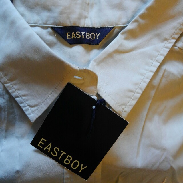 EASTBOY(イーストボーイ)のEAST BOY  新品 未使用　綿シャツ レディースのトップス(シャツ/ブラウス(長袖/七分))の商品写真