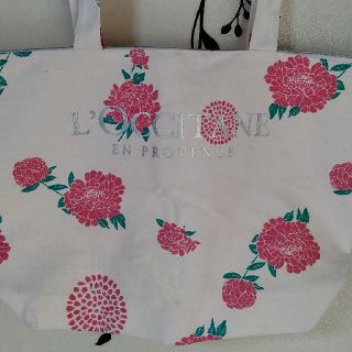 ロクシタン(L'OCCITANE)のL'OCCITANEの花柄トートバッグ　未使用品(トートバッグ)