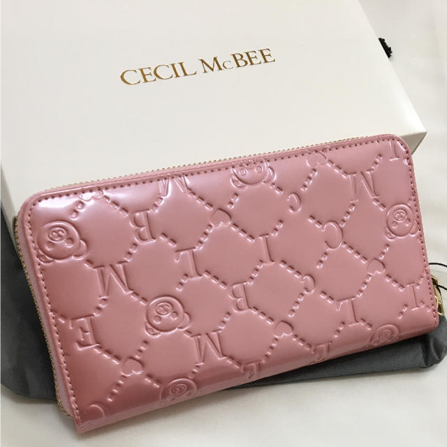 CECIL McBEE(セシルマクビー)の新品 セシルマクビー セシルベア ラウンドファスナー長財布 ピンク レディースのファッション小物(財布)の商品写真