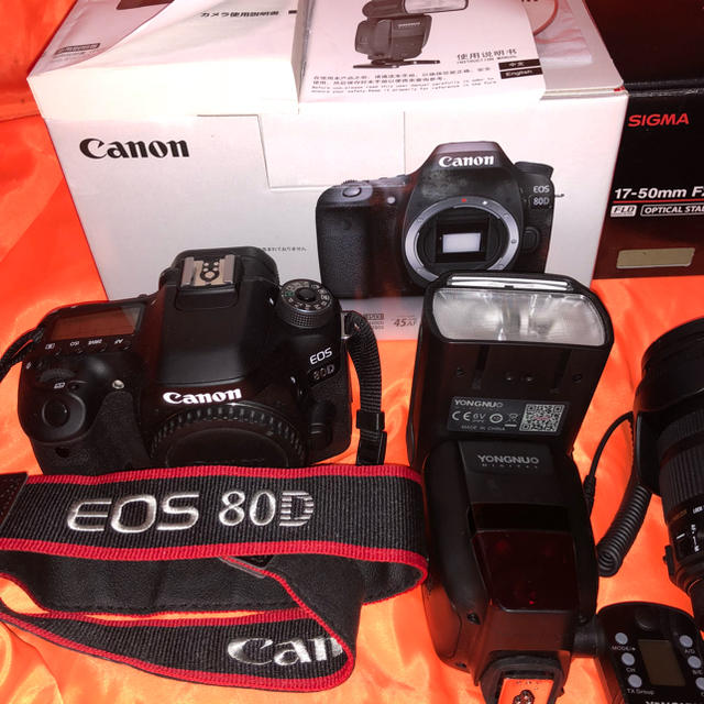 公式の店舗 キャノン 値下げ - Canon 80d Canon ストロボ付き ボディ
