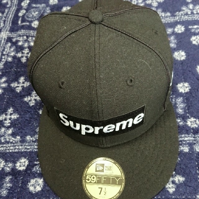 supreme piping boxlogo newera