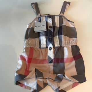 バーバリー(BURBERRY)のバーバリーチルドレン新品★可愛いロンパース/3M★(ロンパース)