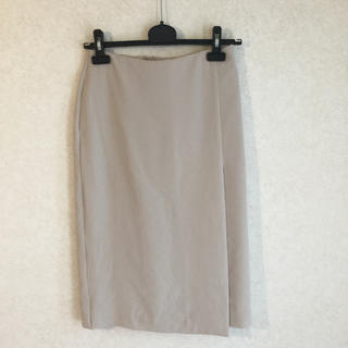 ユニクロ(UNIQLO)の新品＊ ユニクロ ハイウエスト ドレープラップスカート(ひざ丈スカート)