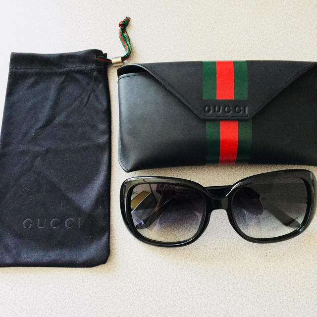 Gucci(グッチ)のkougamoon様専用GUCCI☆サングラス レディースのファッション小物(サングラス/メガネ)の商品写真