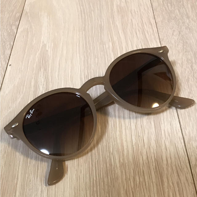 Ray-Ban(レイバン)のレイバン サングラス レディースのファッション小物(サングラス/メガネ)の商品写真