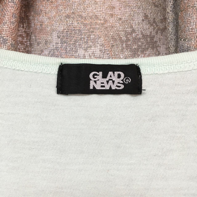 GLAD NEWS(グラッドニュース)のGLAD NEWS ミントグリーン ロンT レディースのトップス(Tシャツ(長袖/七分))の商品写真