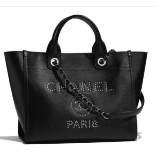 シャネル(CHANEL)のNEW  シャネル ドーヴィル18ss 33 新品(トートバッグ)