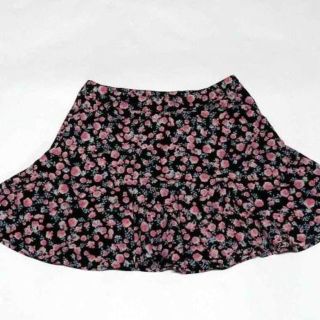 エイチアンドエム(H&M)のH&M  フレアスカート 36 花柄 新品  (ミニスカート)