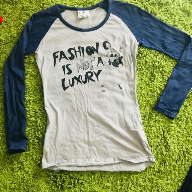 SLY(スライ)のSLYロンティー レディースのトップス(Tシャツ(長袖/七分))の商品写真