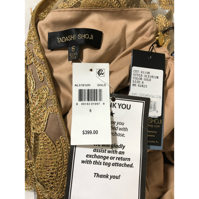 新品 Tadashi Shoji 総レース ゴールド - ひざ丈ワンピース