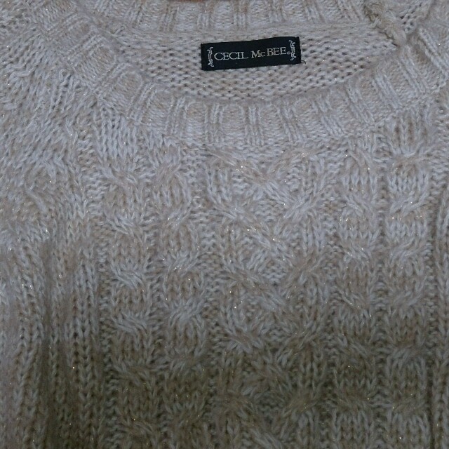 CECIL McBEE(セシルマクビー)のセシルマクビー 短丈ニット レディースのトップス(ニット/セーター)の商品写真