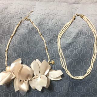 ポーラ(POLA)の3way  花ネックレス  結婚式に☆ 未使用品(ネックレス)