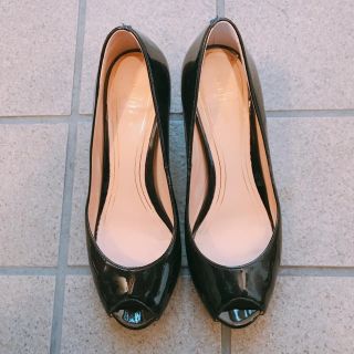 コールハーン(Cole Haan)のCOLE HAAN パテントパンプス 6.5  値下げしました！(ハイヒール/パンプス)