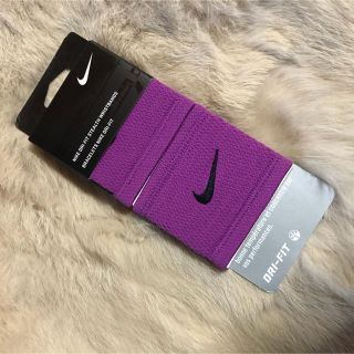 ナイキ(NIKE)のk・k様専用ナイキ リストバンド(バングル/リストバンド)