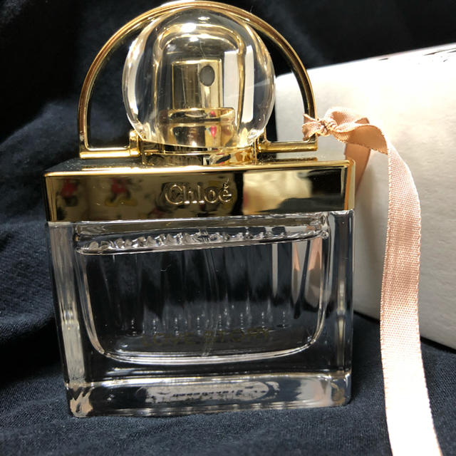 Chloe(クロエ)のChloe ラブストーリー オードトワレ 30ml 香水 コスメ/美容の香水(香水(女性用))の商品写真