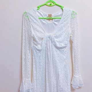 りりぁん様専用　バルーンワンピース ホワイト M(ミニワンピース)