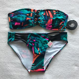 ヴィクトリアズシークレット(Victoria's Secret)の■新品■PINK(ピンク)ボタニカルレースアップバンドゥビキニセット XS(水着)