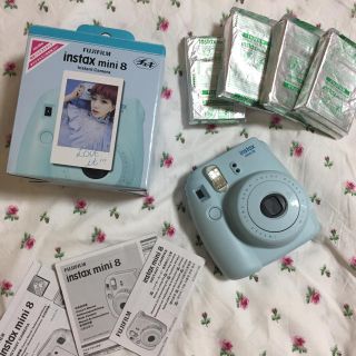 フジフイルム(富士フイルム)のinstax mini8 チェキ ブルー(フィルムカメラ)