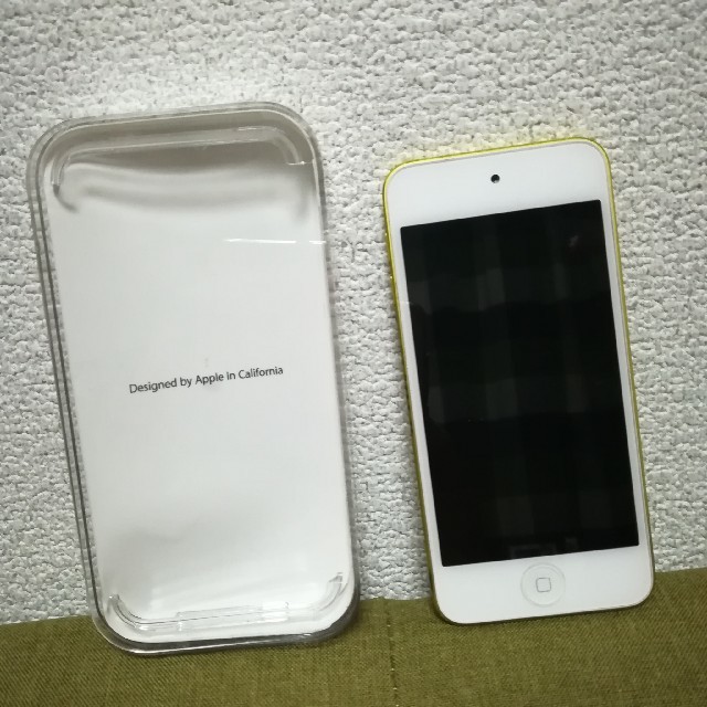 iPod touch(アイポッドタッチ)のiPodtouch第５世代16Gイエロー スマホ/家電/カメラのオーディオ機器(ポータブルプレーヤー)の商品写真