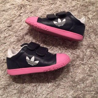 アディダス(adidas)のadidasスニーカー♡13cm(その他)