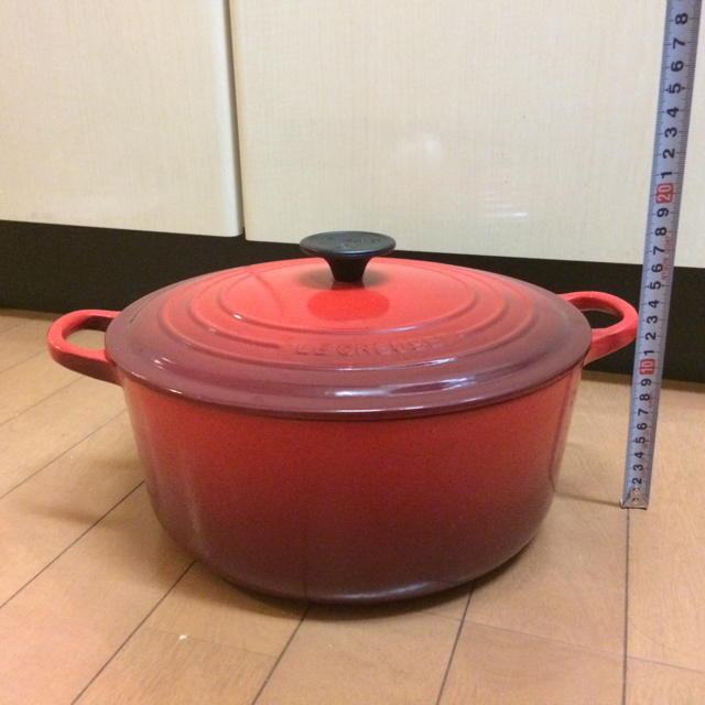 LE CREUSET(ルクルーゼ)の☆ココアママ様専用 ☆ ル・クルーゼ ココットロンド 26cm チェリーレッド その他のその他(その他)の商品写真