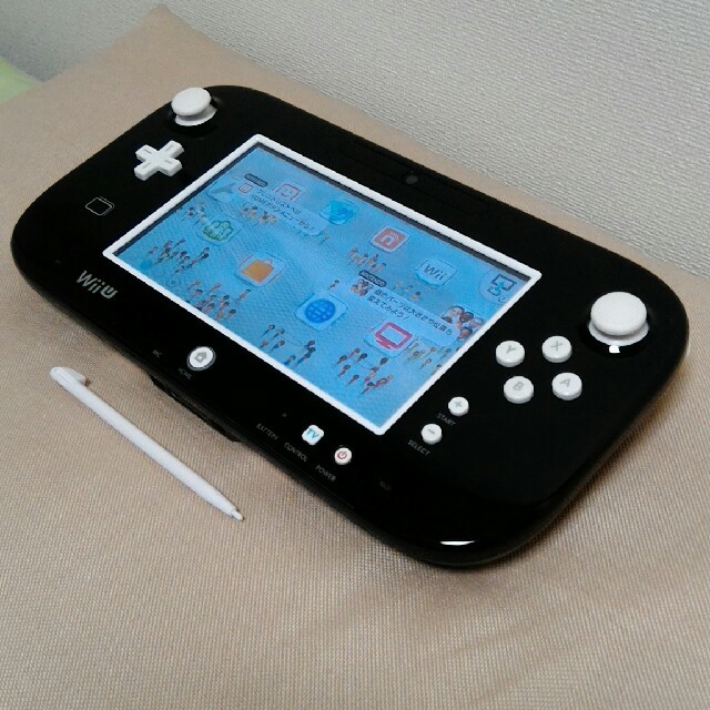 Wii U(ウィーユー)の任天堂　wiiu　ゲームパッド黒　白ボタン改　正常動作確認済　タッチペン付 エンタメ/ホビーのゲームソフト/ゲーム機本体(家庭用ゲーム機本体)の商品写真