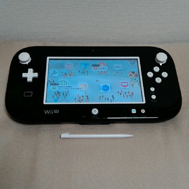 Wii U(ウィーユー)の任天堂　wiiu　ゲームパッド黒　白ボタン改　正常動作確認済　タッチペン付 エンタメ/ホビーのゲームソフト/ゲーム機本体(家庭用ゲーム機本体)の商品写真