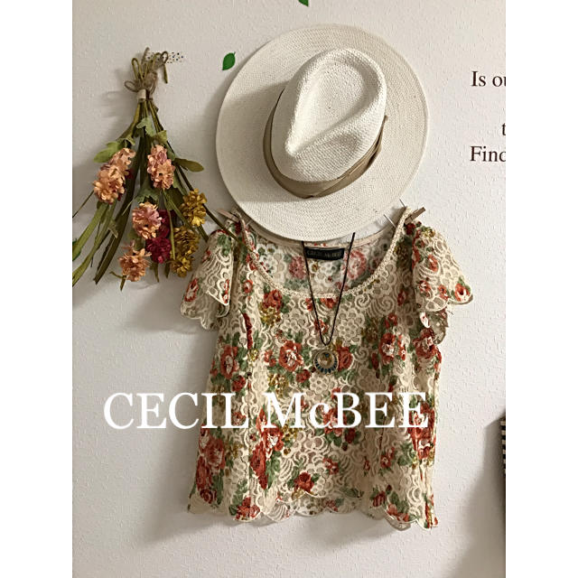 CECIL McBEE(セシルマクビー)の☆CECIL McBEE☆スカラップレースプルオーバー レディースのトップス(カットソー(半袖/袖なし))の商品写真